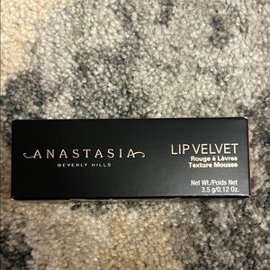 Anastasia Beverly Hills Lip Velvet in Black Packaging